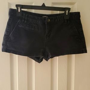 Express size 6 black shorts